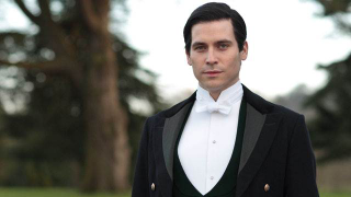 Illustration for article titled Let's speculate about these new Downton Abbey photos and what they might have to do with giant, carnivorous worms